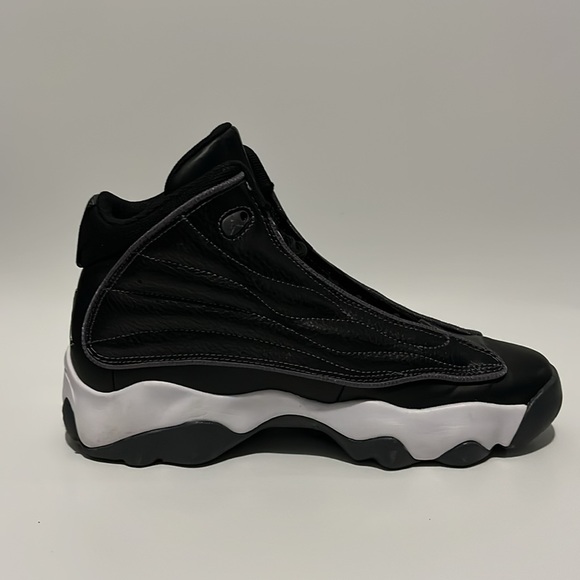 Jordan Pro Strong GS 6Y with the Box - Picture 4 of 8